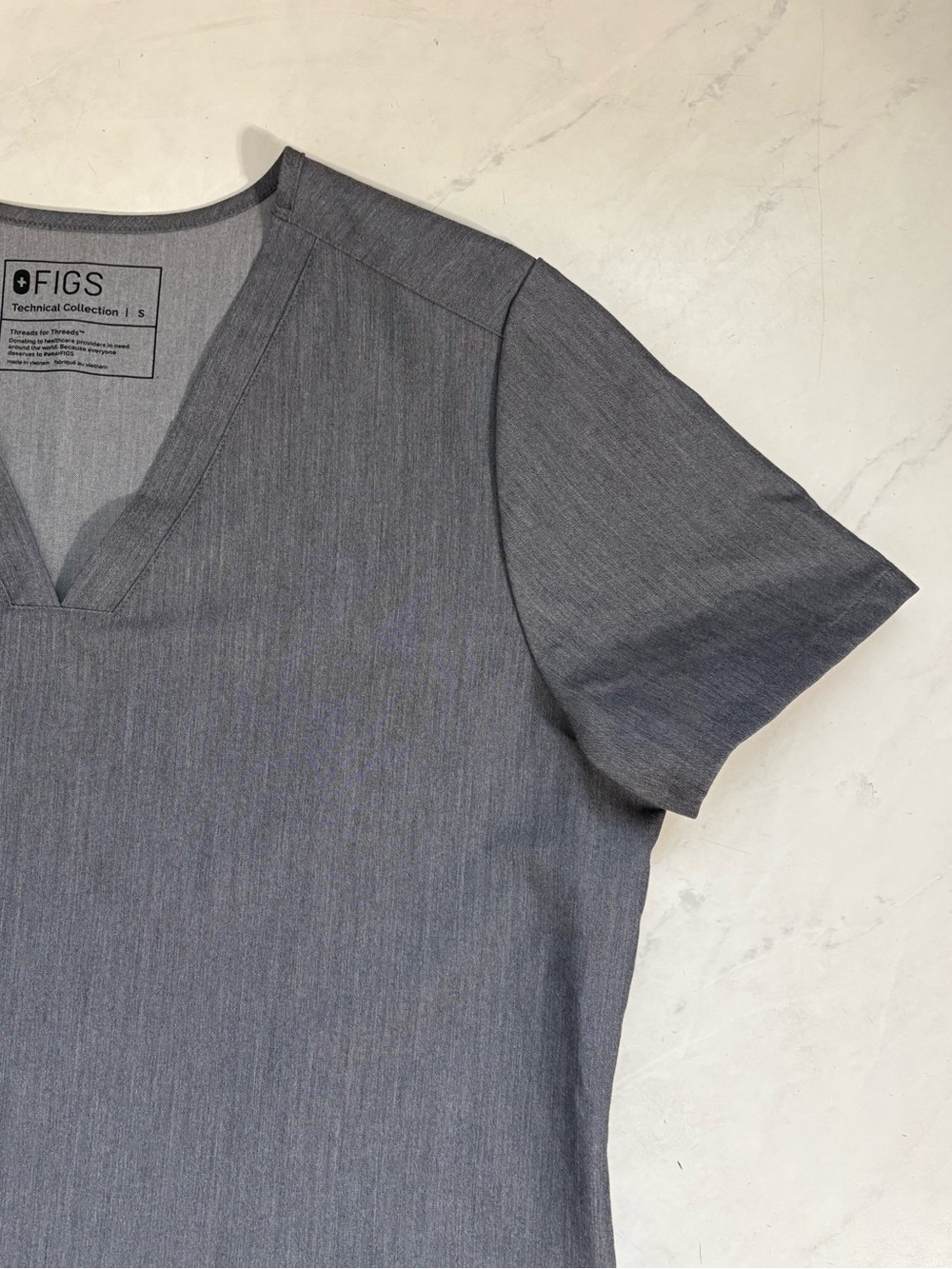 FIGS Size Small Gray Scrub Set Top Pants Neutral Nurse Doctor - Picture 3 of 10